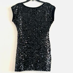 Black Sequin Cap-Sleeve Mini Dress - Elegant Evening Wear Size L